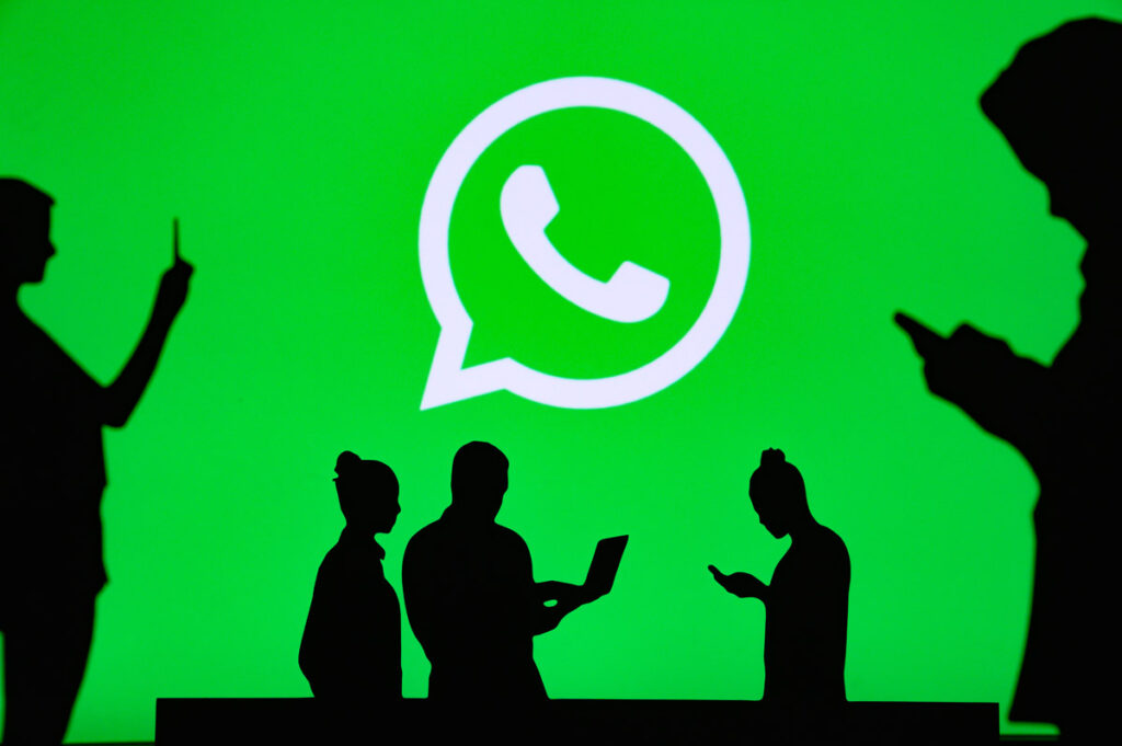 Comment masquer un contact ou une conversation WhatsApp